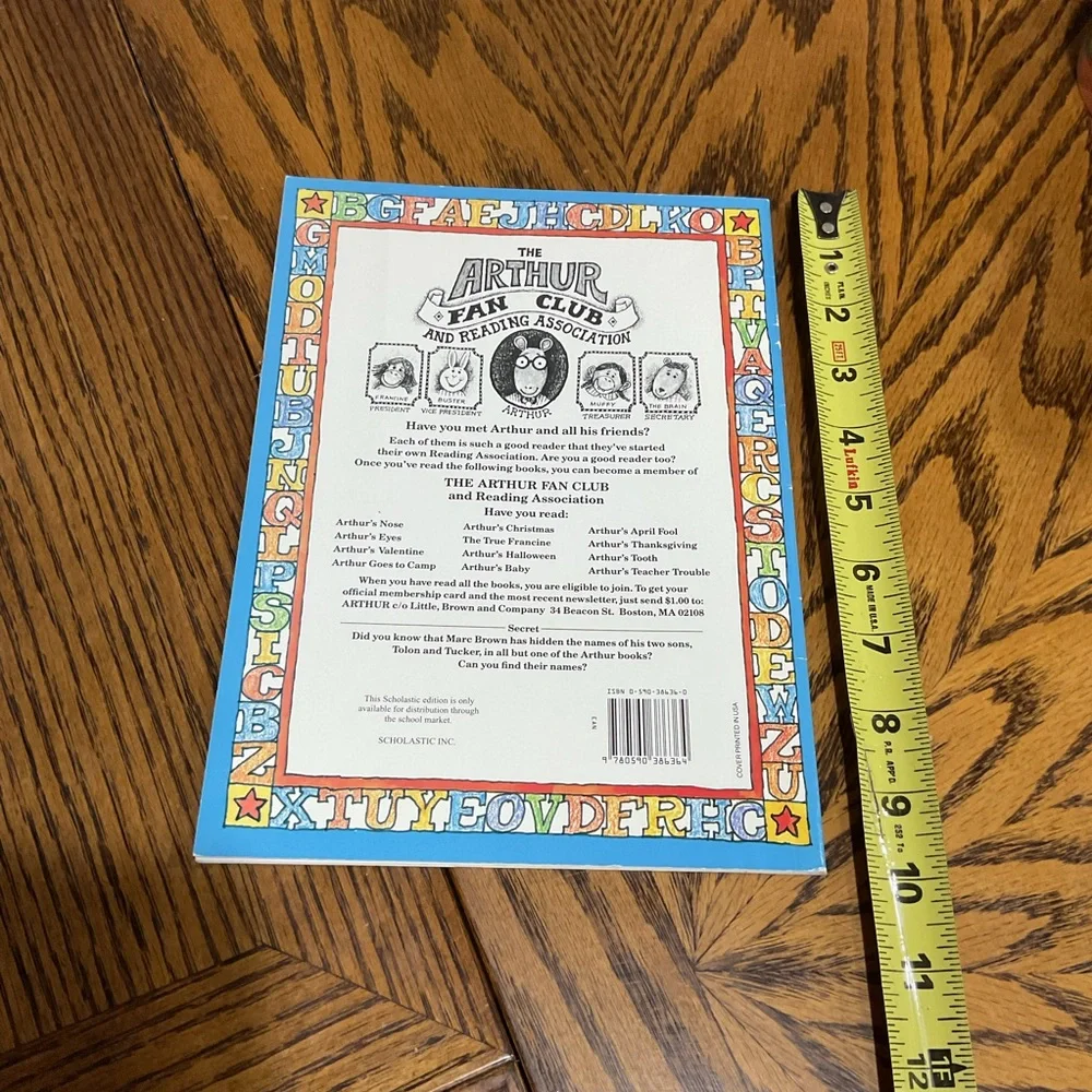 3 Arthur books and 3 Fly Guy books